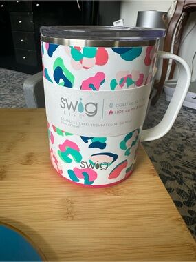 Swig Life Insulated Mega Mug in Party Animal Print